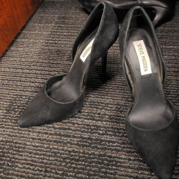 Steve Madden Shoes - Steven Madden Pointed Black Heels